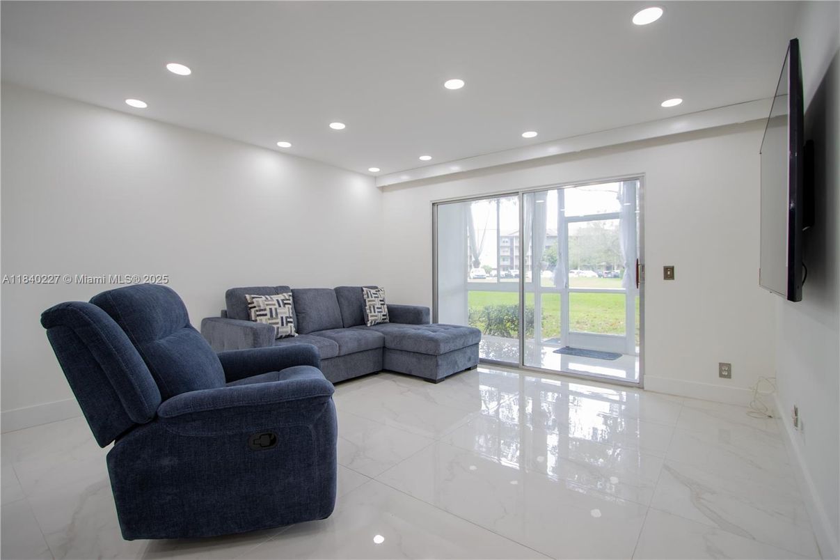 Interior, Living room, Marble, Recessed Lighting