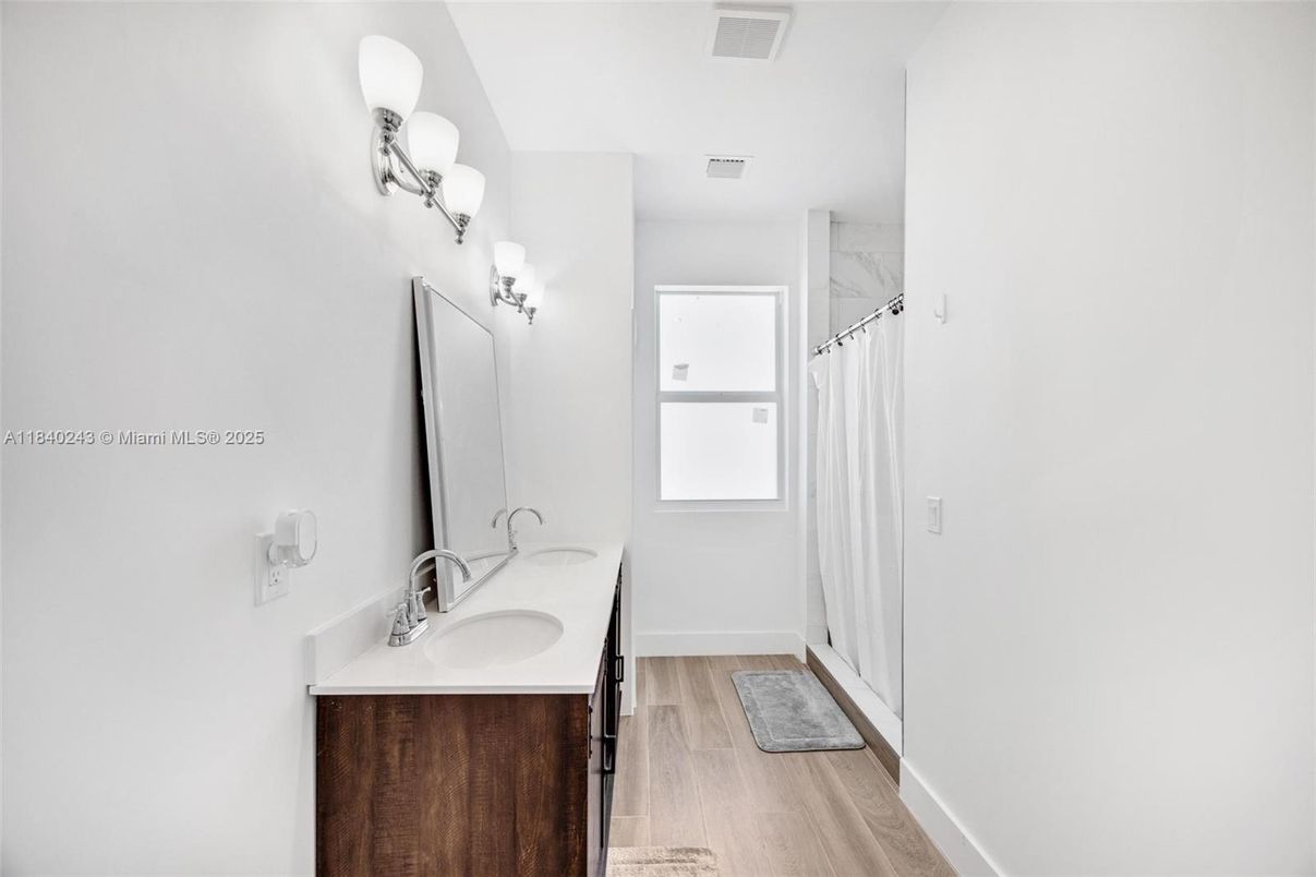 Bathroom, Interior, Wood Texture Flooring