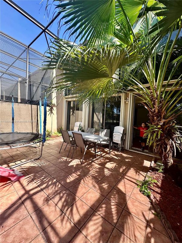 Glass Ceilings, Interior, Sun Room