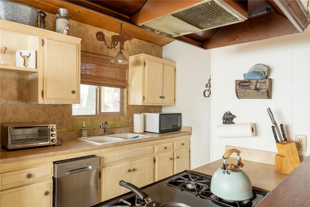 Interior, Kitchen