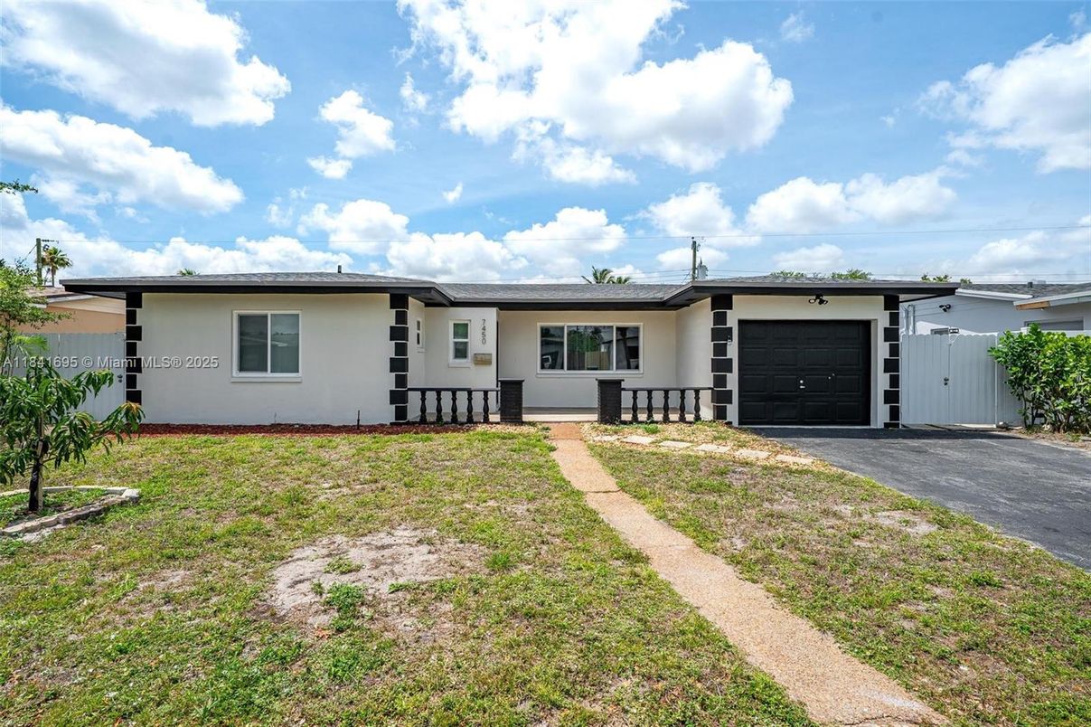 Attached, Backyard, Exterior, Facade, Ranch