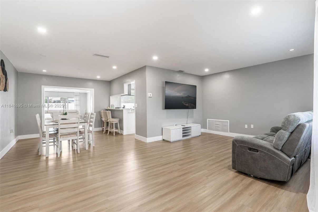 Dining room, Interior, Recessed Lighting, Wood Texture Flooring