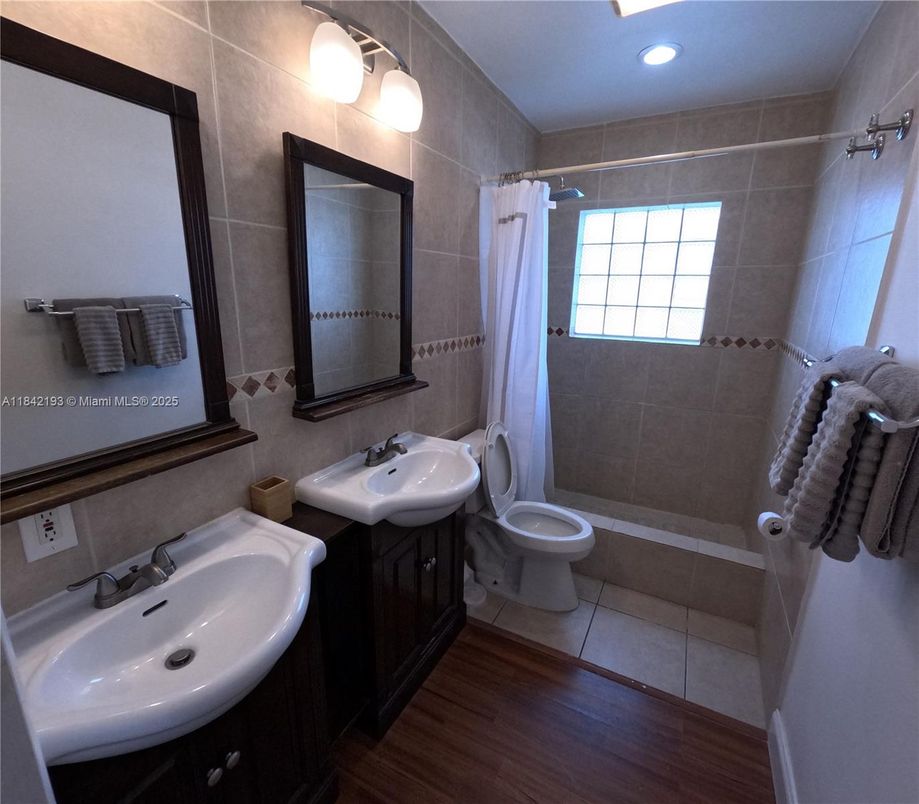 Bathroom, Dual Sink Vanities, Interior, Recessed Lighting, Wood Texture Flooring