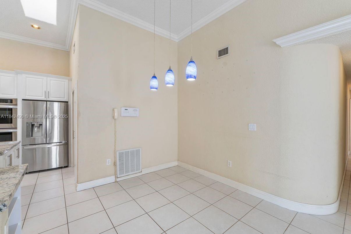 Empty room, Interior, Kitchen, Pendant Lights, Recessed Lighting, Stainless Steel Appliances