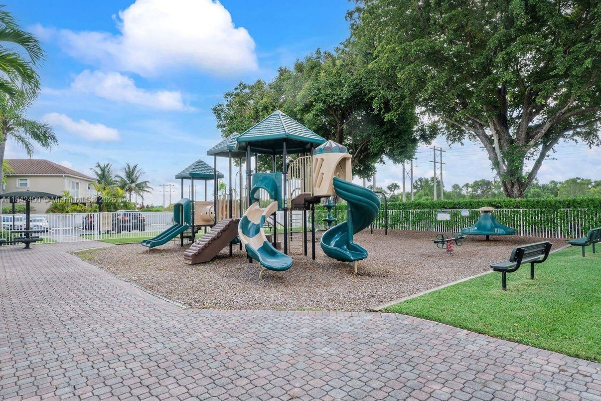 Backyard, Exterior, Playground