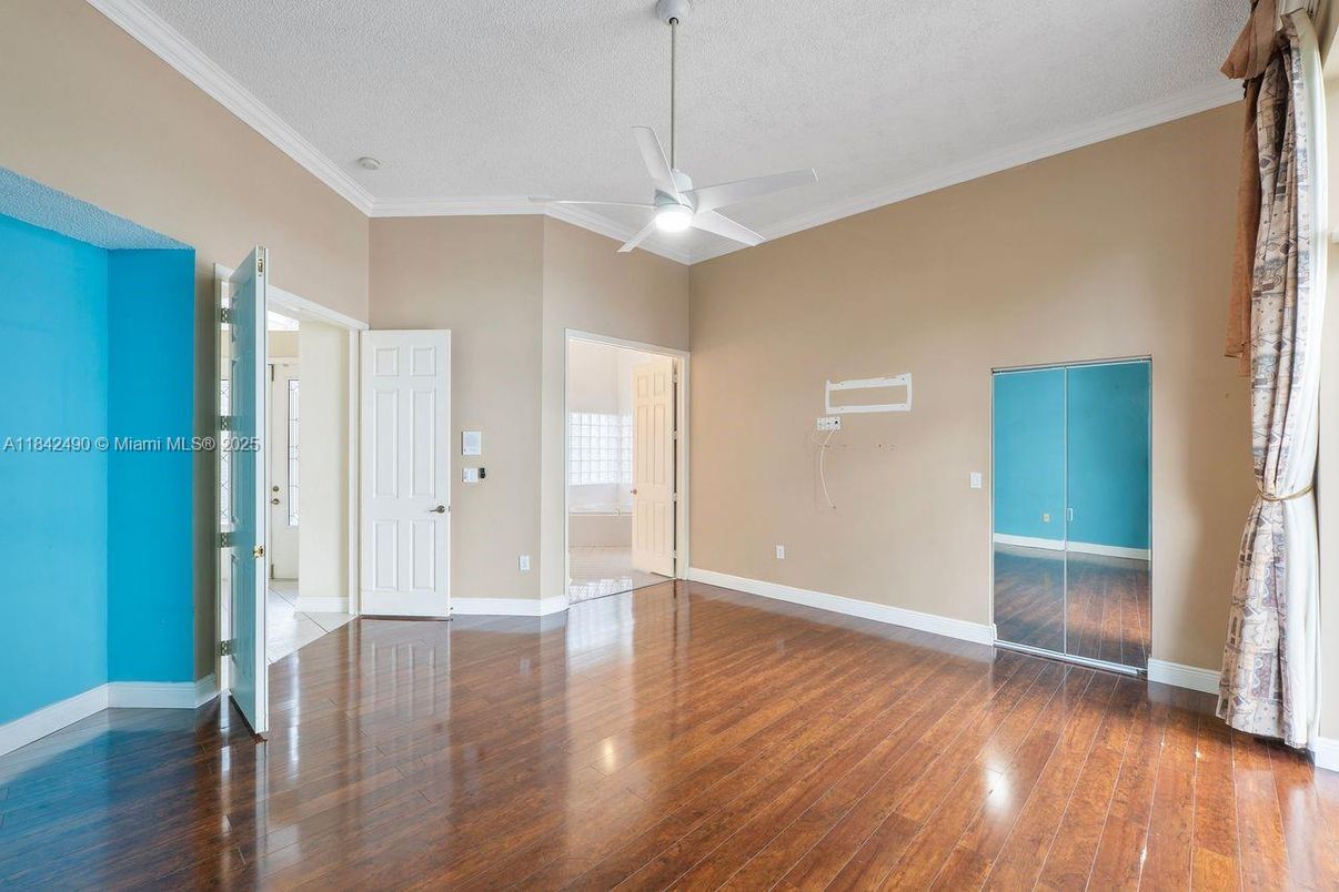 Empty room, Interior, Wood Texture Flooring