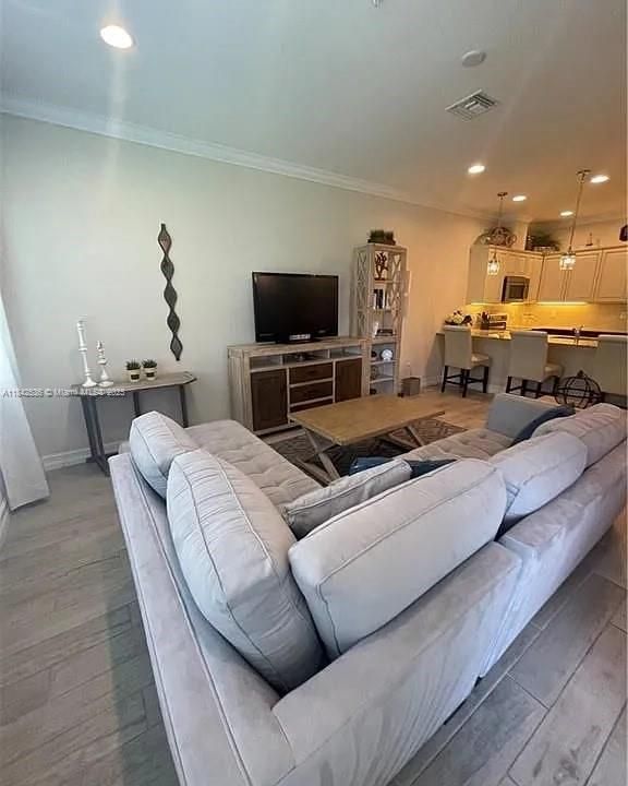 Dining room, Interior, Kitchen, Living room, Pendant Lights, Recessed Lighting, Wood Texture Flooring