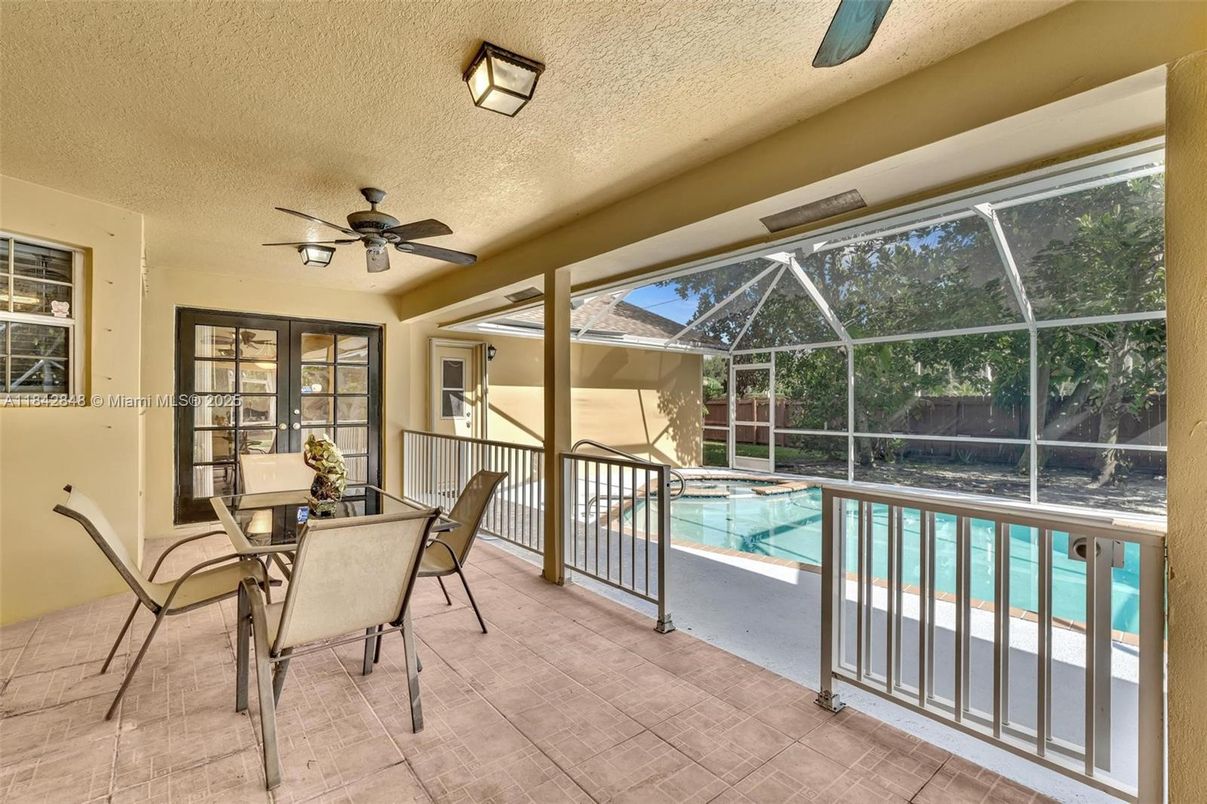 Dining room, Glass Ceilings, Interior, Pool, Sun Room