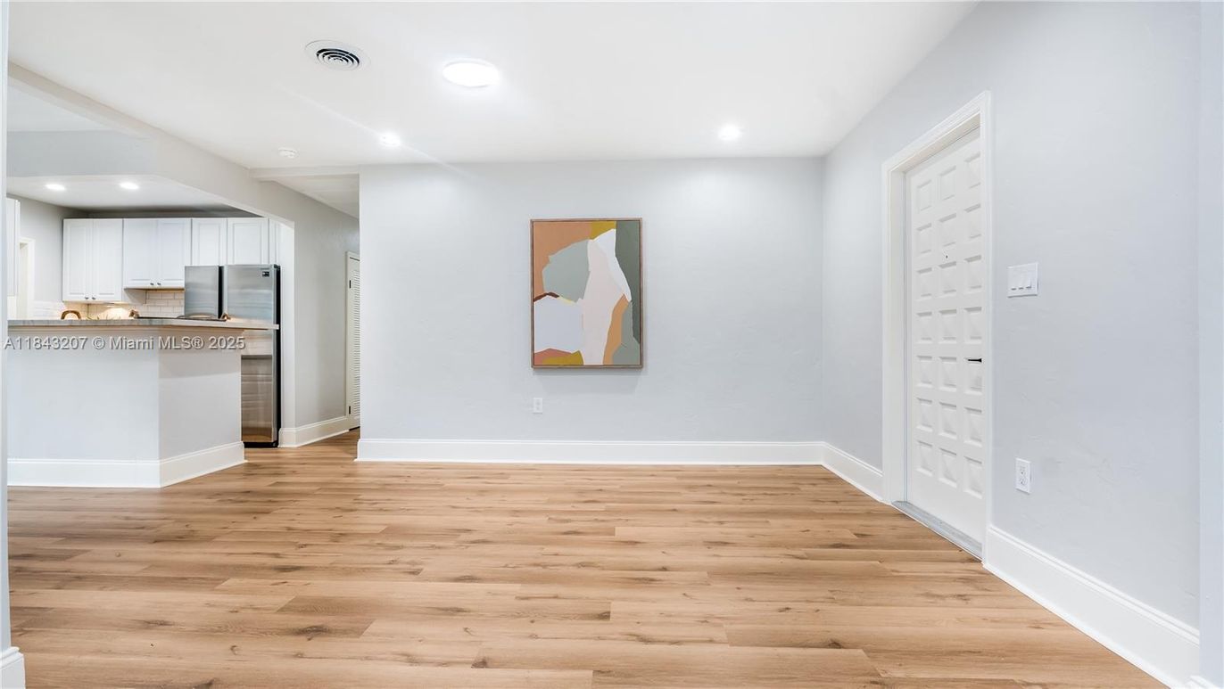 Empty room, Interior, Kitchen, Recessed Lighting, Wood Texture Flooring