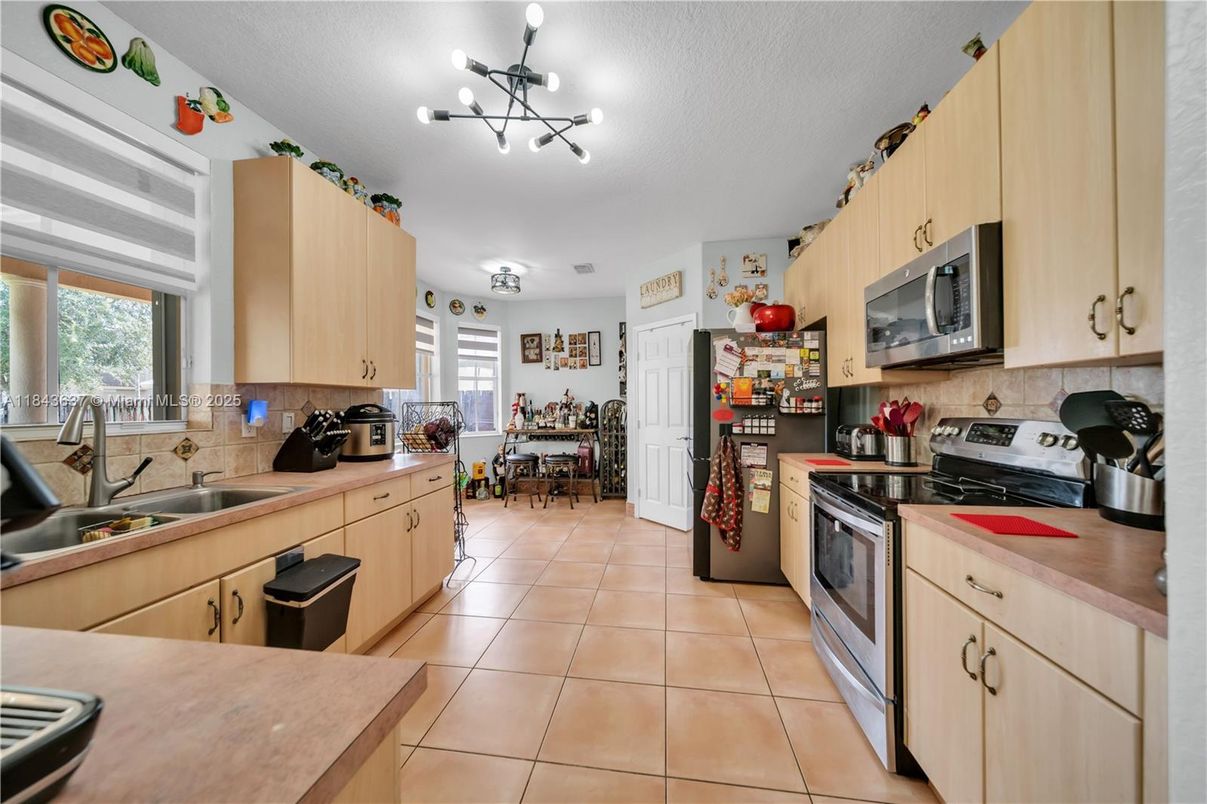 Dining room, Interior, Kitchen