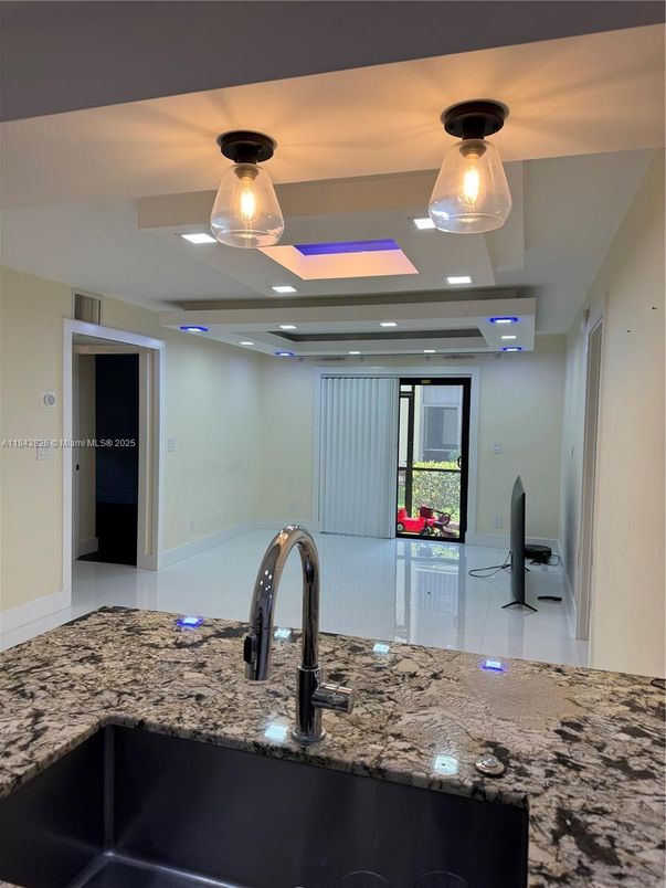 Interior, Recessed Lighting