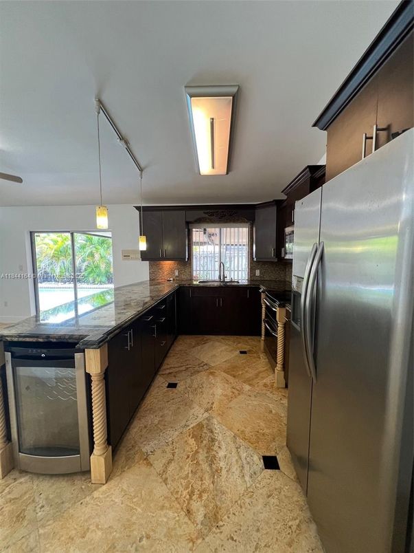 Interior, Kitchen, Pendant Lights, Stainless Steel Appliances