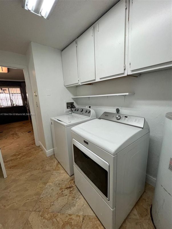 Interior, Washer