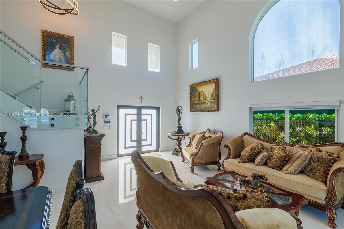 Interior, Living room