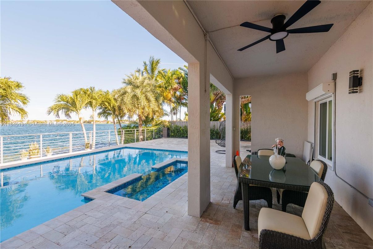 Exterior, Pool, Water