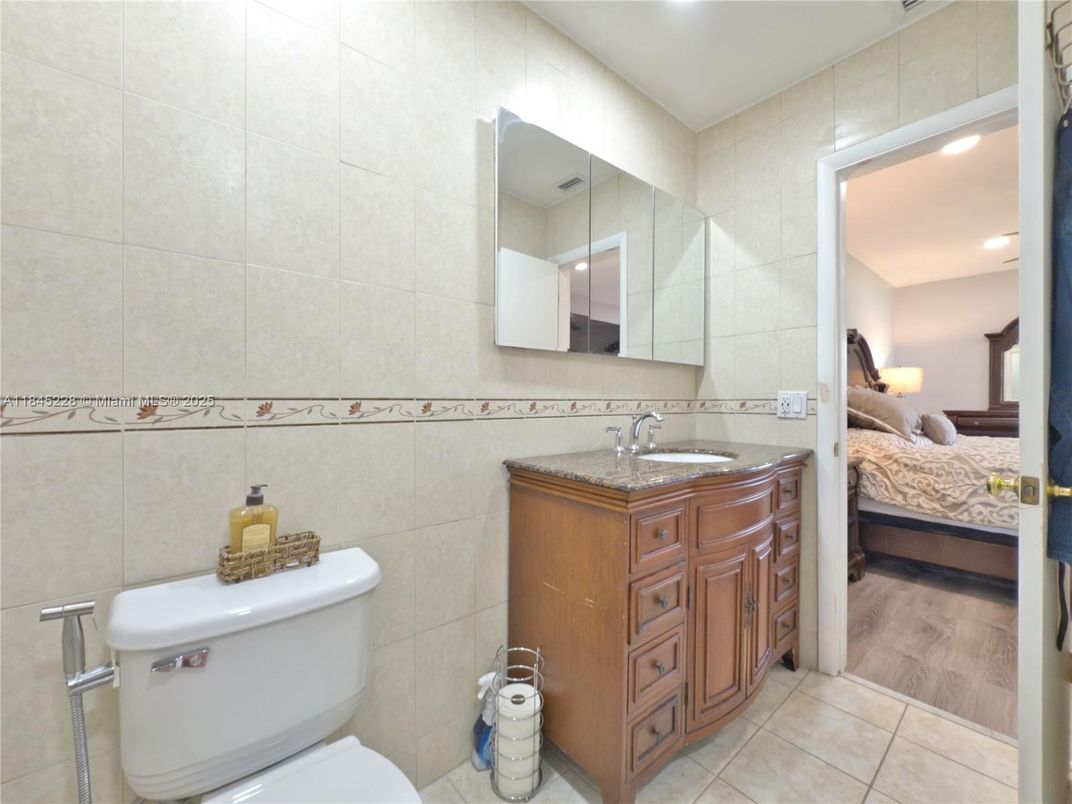Bathroom, Bedroom, Interior, Recessed Lighting, Wood Texture Flooring