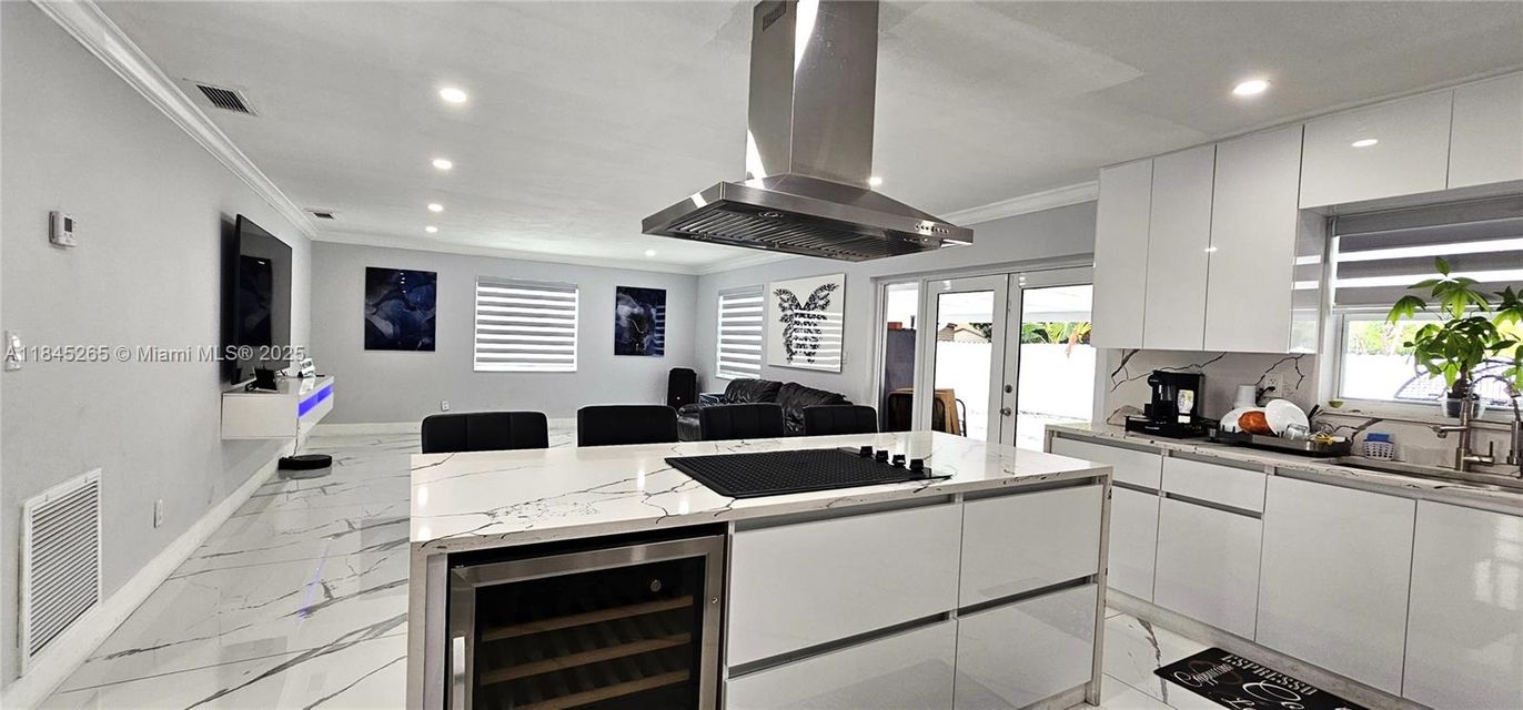 Interior, Kitchen, Marble, Recessed Lighting
