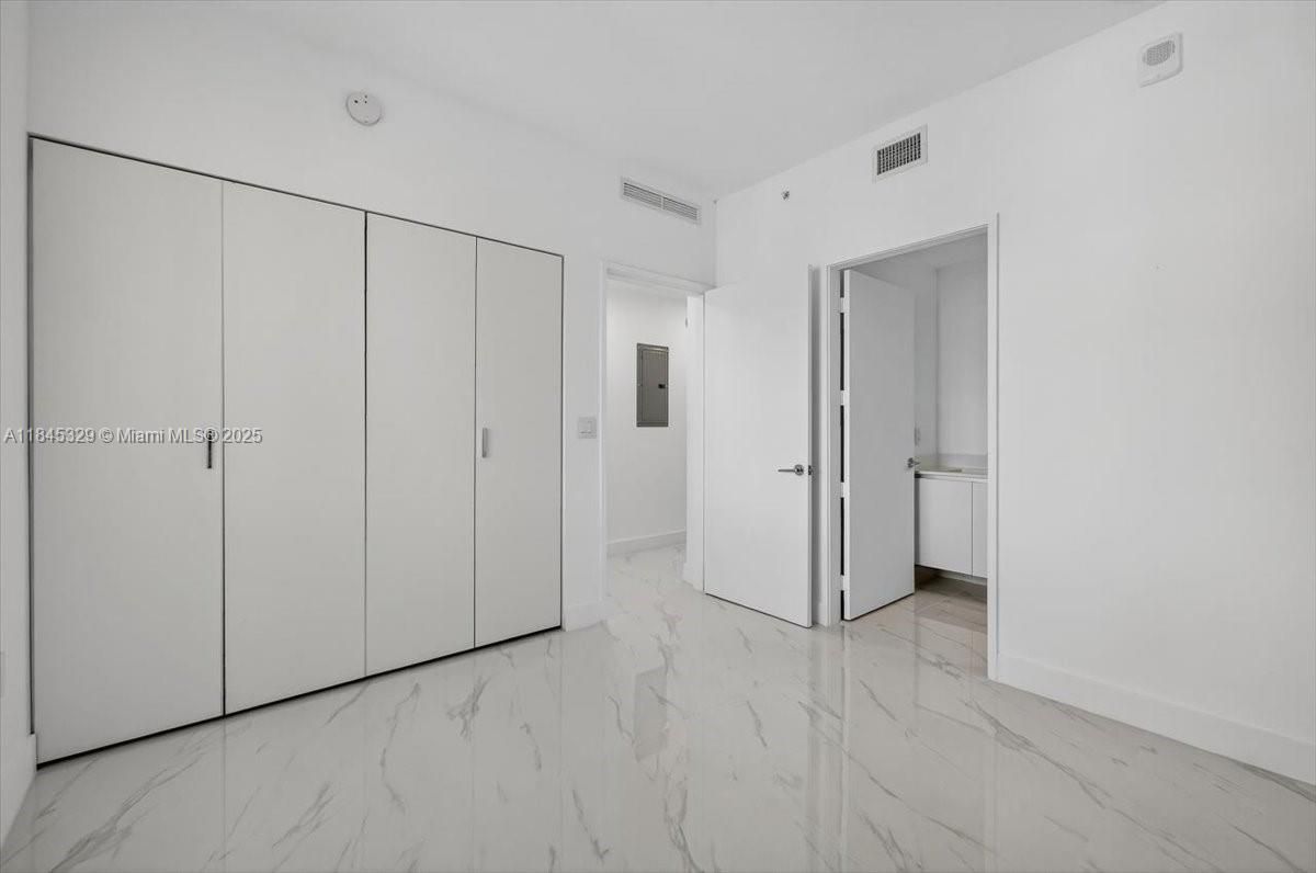 Interior, Marble