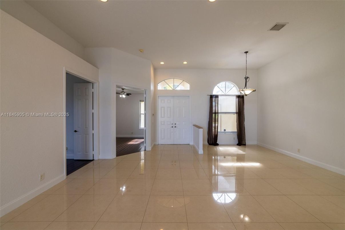 Interior, Pendant Lights, Recessed Lighting