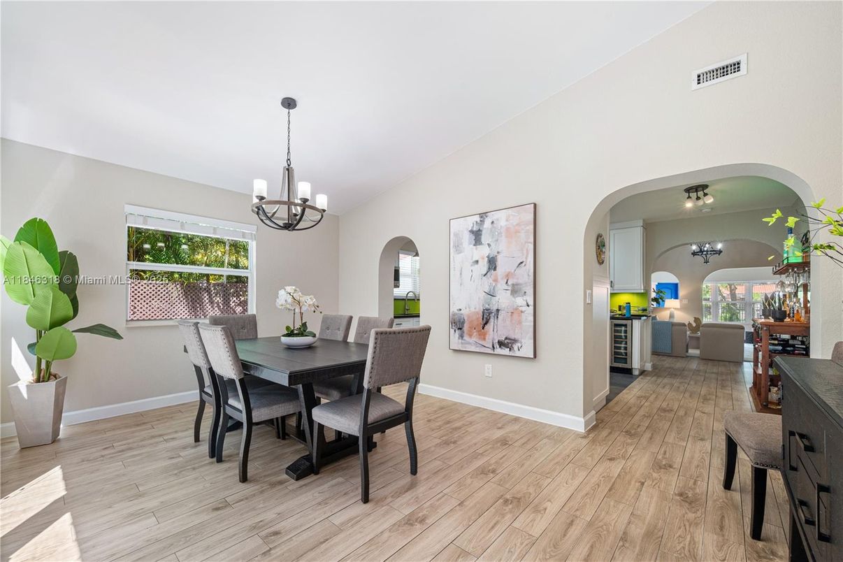 Chandelier, Dining room, Interior, Wood Texture Flooring