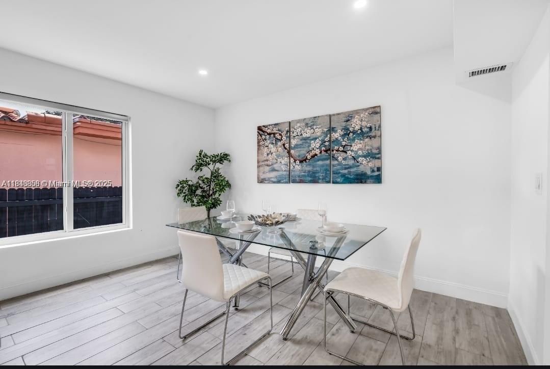 Dining room, Interior, Recessed Lighting, Wood Texture Flooring