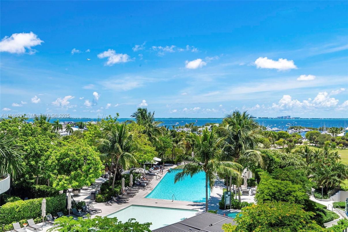 Exterior, Pool, Water