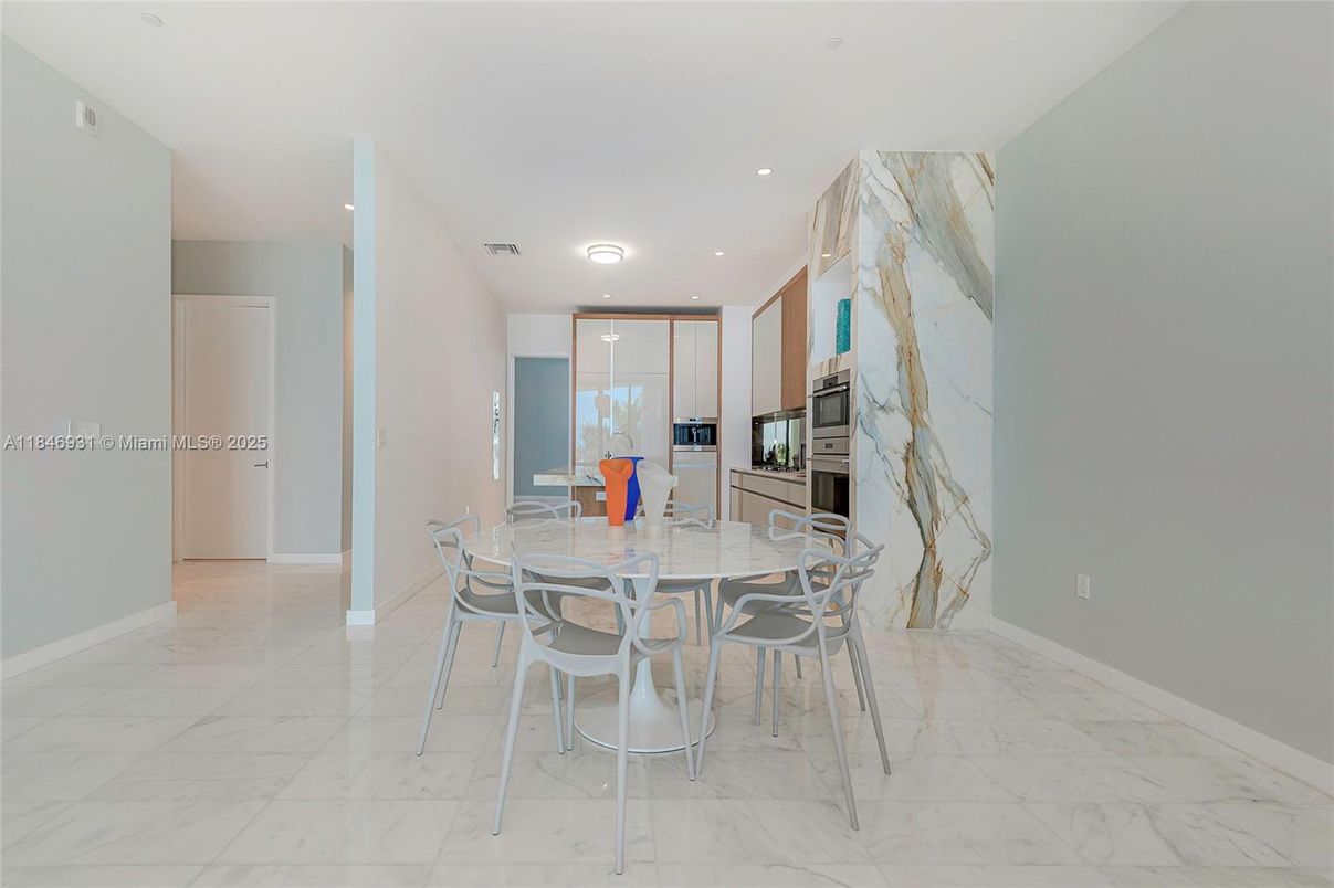 Dining room, Interior, Kitchen, Marble, Recessed Lighting, Stainless Steel Appliances