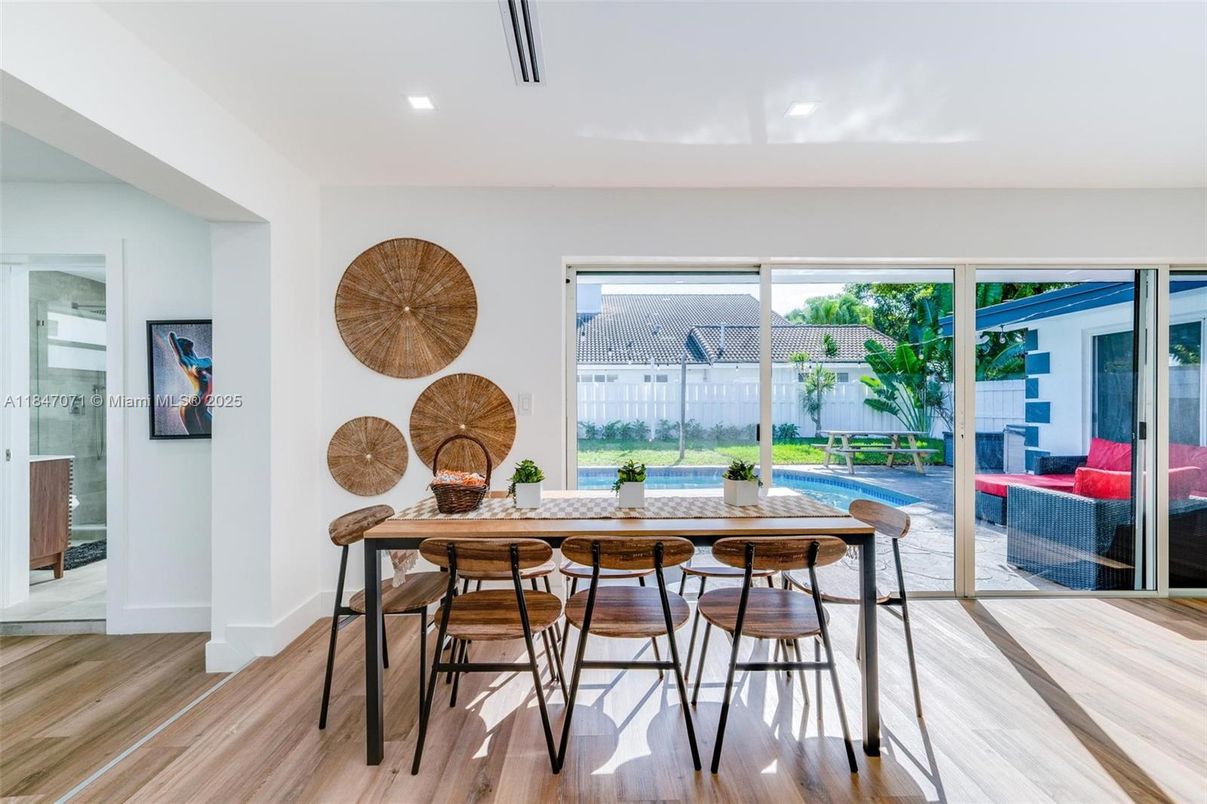 Dining room, Interior, Recessed Lighting, Wood Texture Flooring