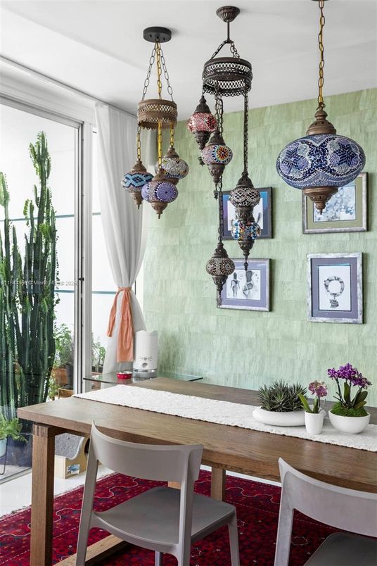 Dining room, Interior, Pendant Lights
