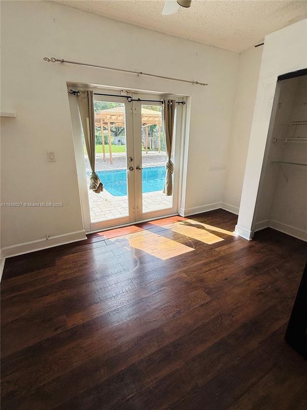 Empty room, Interior, Wood Texture Flooring
