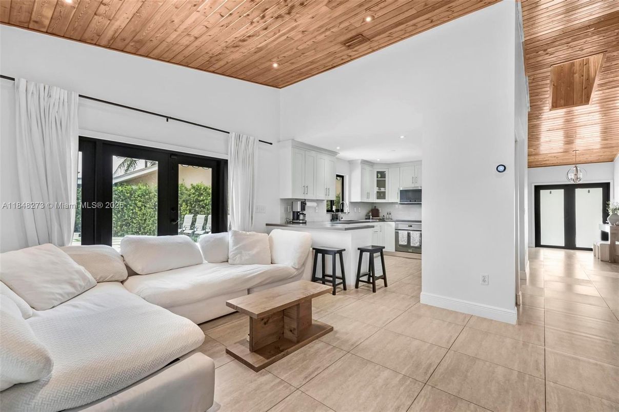 Interior, Kitchen, Living room, Recessed Lighting, Wooden Ceilings