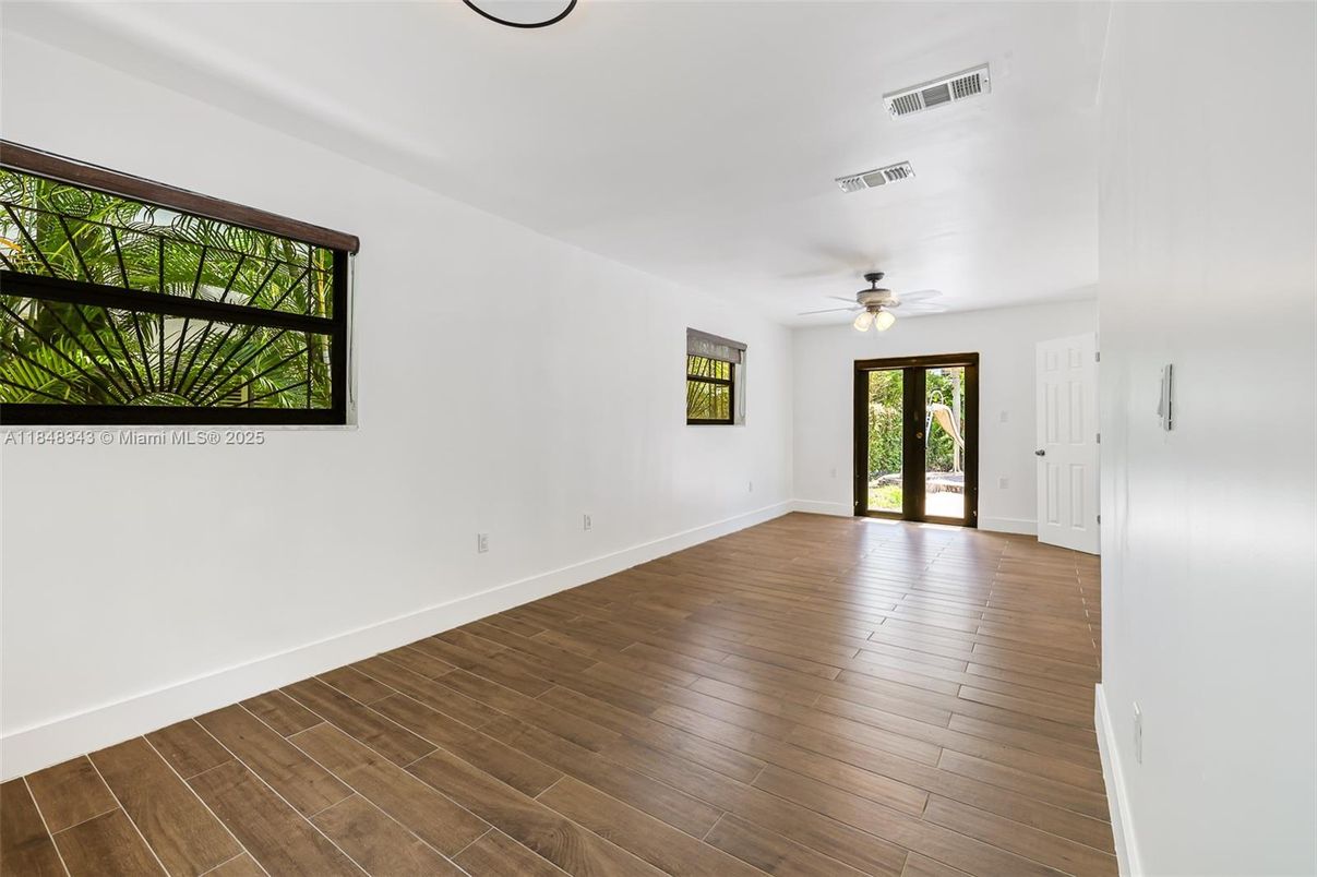 Empty room, Interior, Wood Texture Flooring