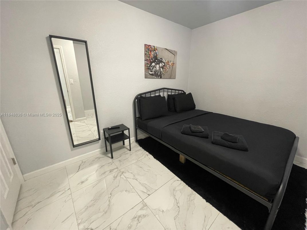 Bedroom, Interior, Marble