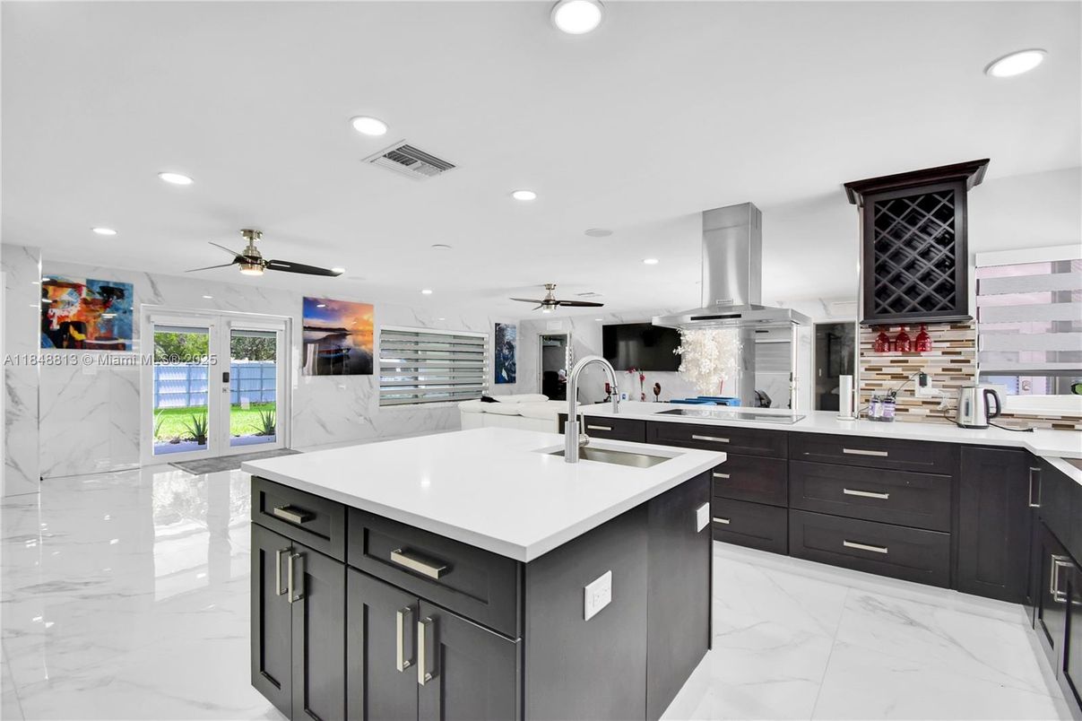 Interior, Kitchen, Marble, Marble Walls, Recessed Lighting