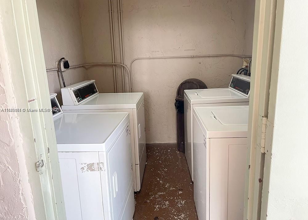 Interior, Washer
