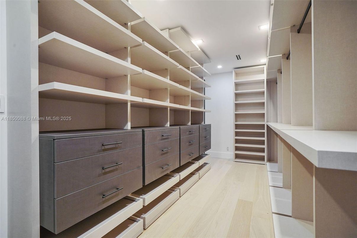 Interior, Recessed Lighting, Walk-in Closets, Wood Texture Flooring