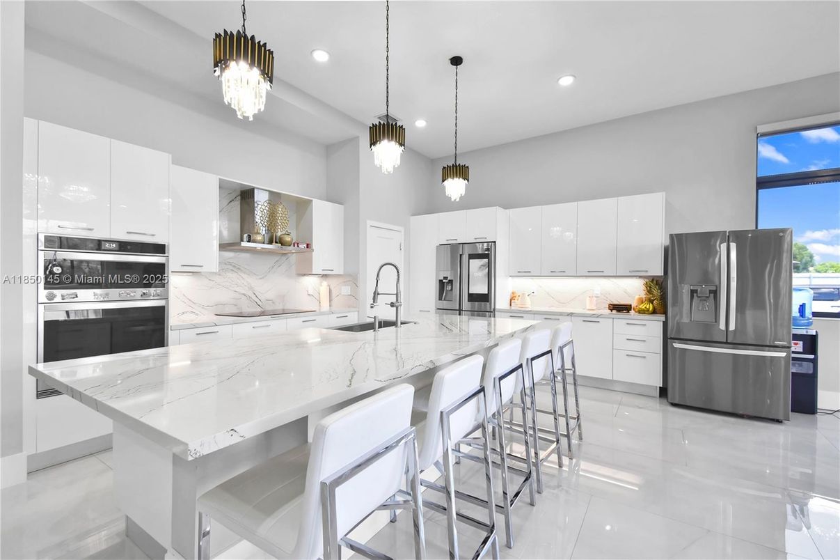 Interior, Kitchen, Pendant Lights, Recessed Lighting, Stainless Steel Appliances