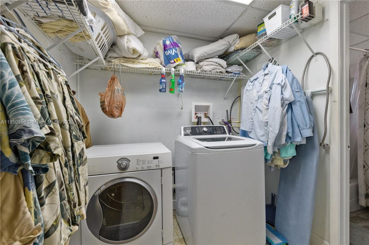 Interior, Washer