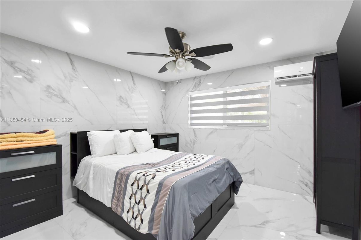 Bedroom, Interior, Marble, Marble Walls, Recessed Lighting