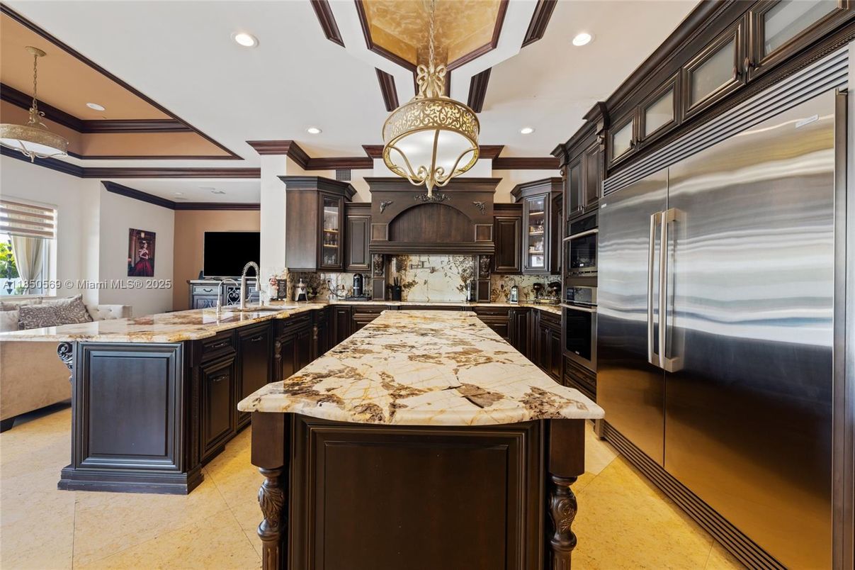 Interior, Kitchen, Pendant Lights, Recessed Lighting, Stainless Steel Appliances