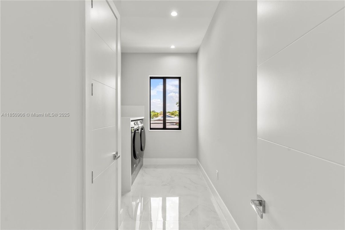Interior, Marble, Recessed Lighting