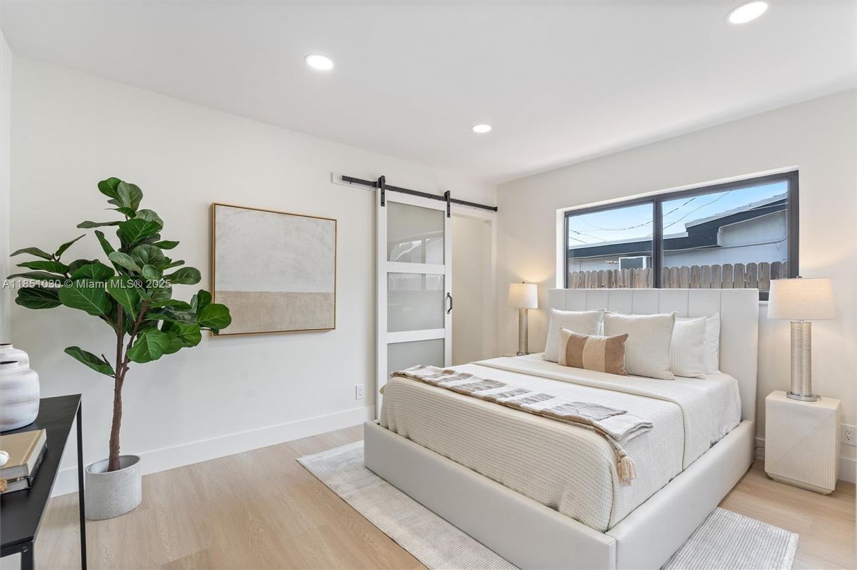 Bedroom, Interior, Recessed Lighting, Wood Texture Flooring