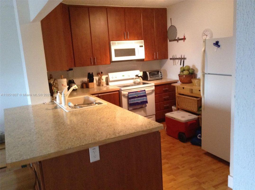 Interior, Kitchen, Wood Texture Flooring