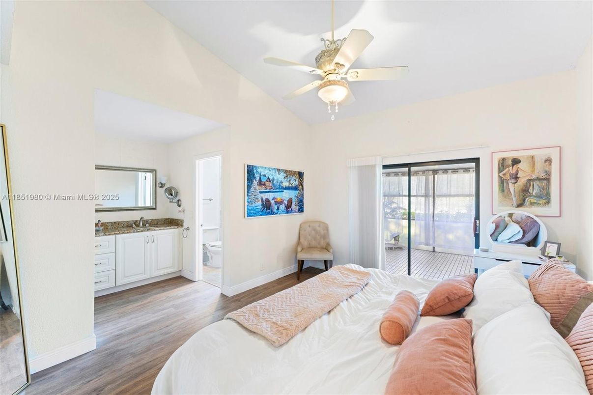 Bathroom, Bedroom, Interior, Wood Texture Flooring