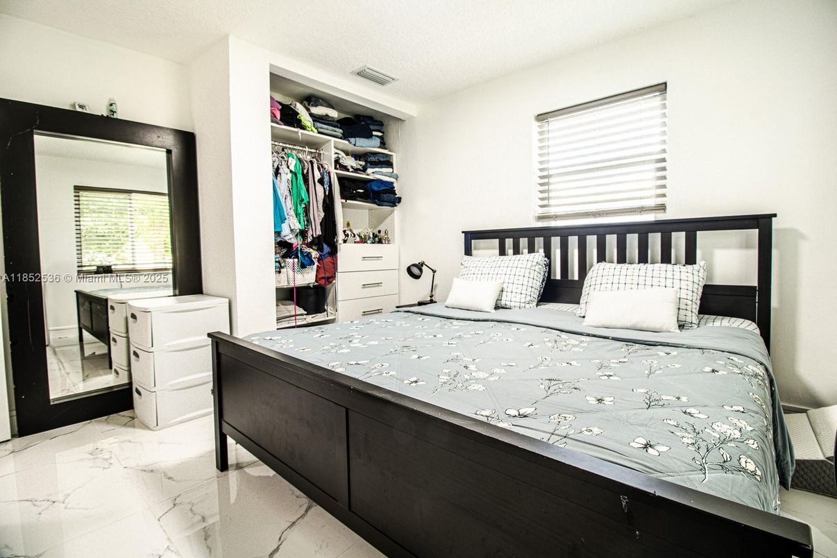 Bedroom, Interior, Marble