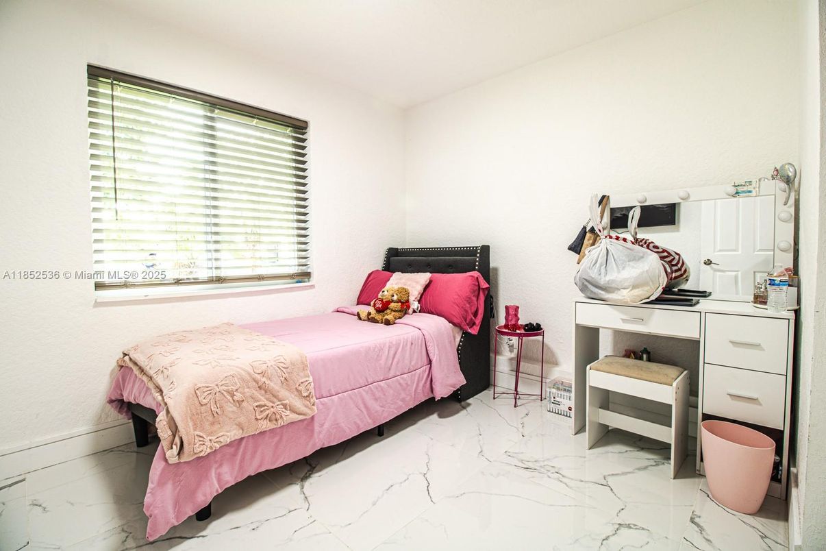 Bedroom, Interior, Marble