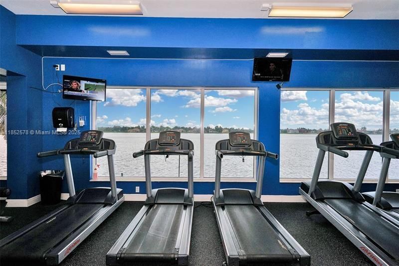 Fitness Equipment, Interior, Water