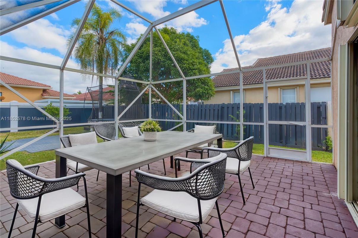 Glass Ceilings, Interior, Sun Room