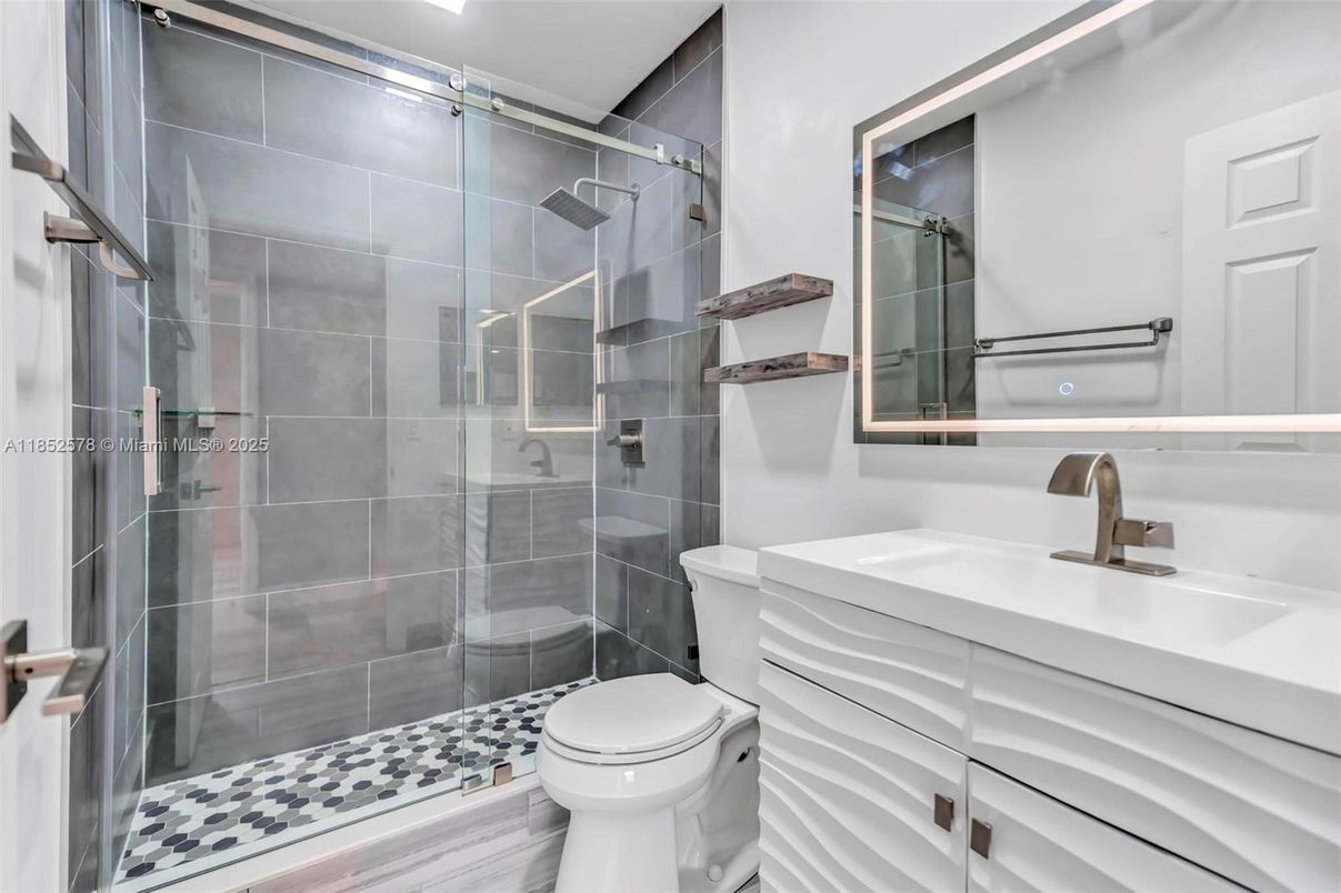 Bathroom, Glass Shower, Interior