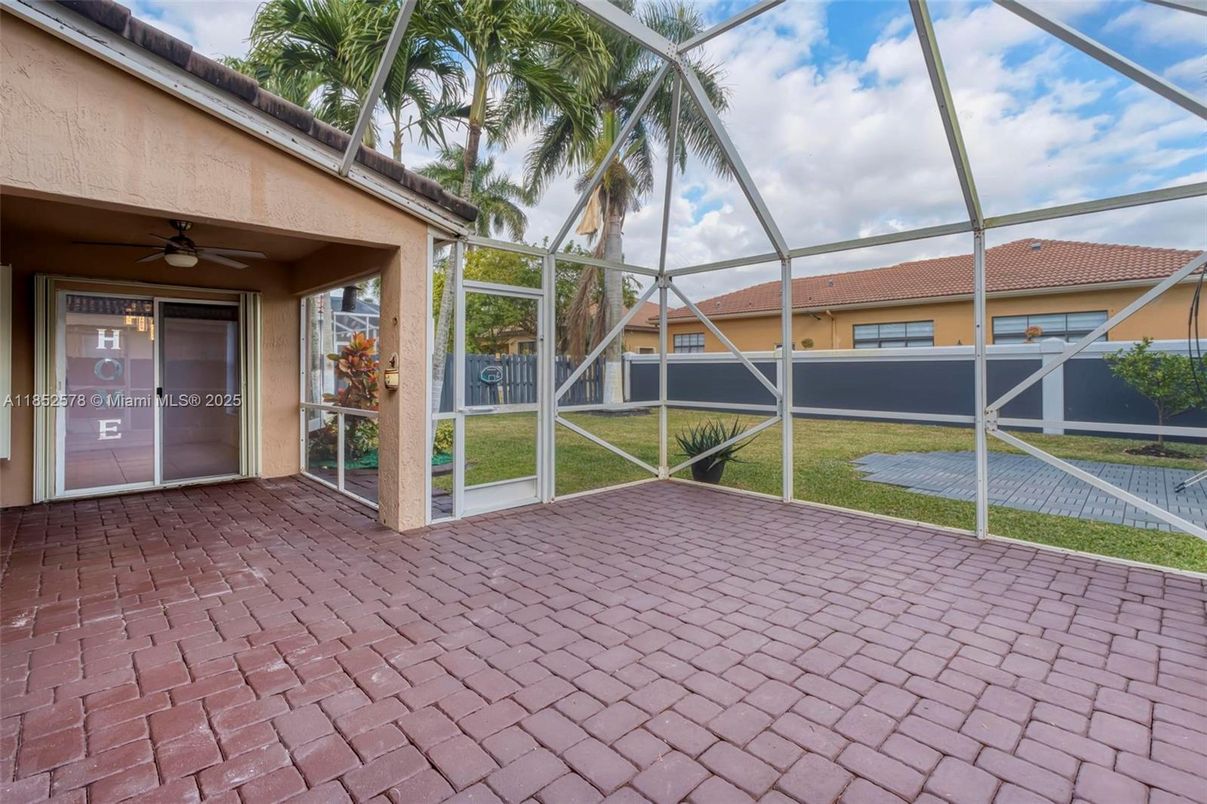 Glass Ceilings, Interior, Sun Room